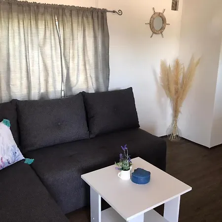 Apartment Mobile Tomic *